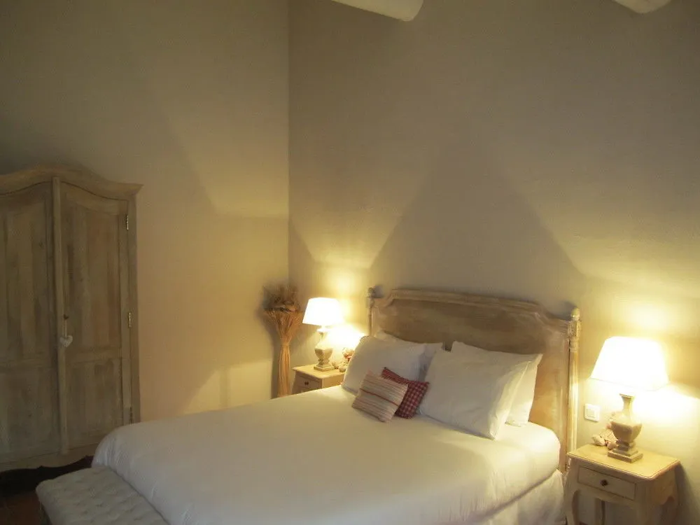 Nocleg ze śniadaniem Le Clos Des Cypres Maison D'Hotes De Charme - Diner Gourmet & Bien-Etre Graveson