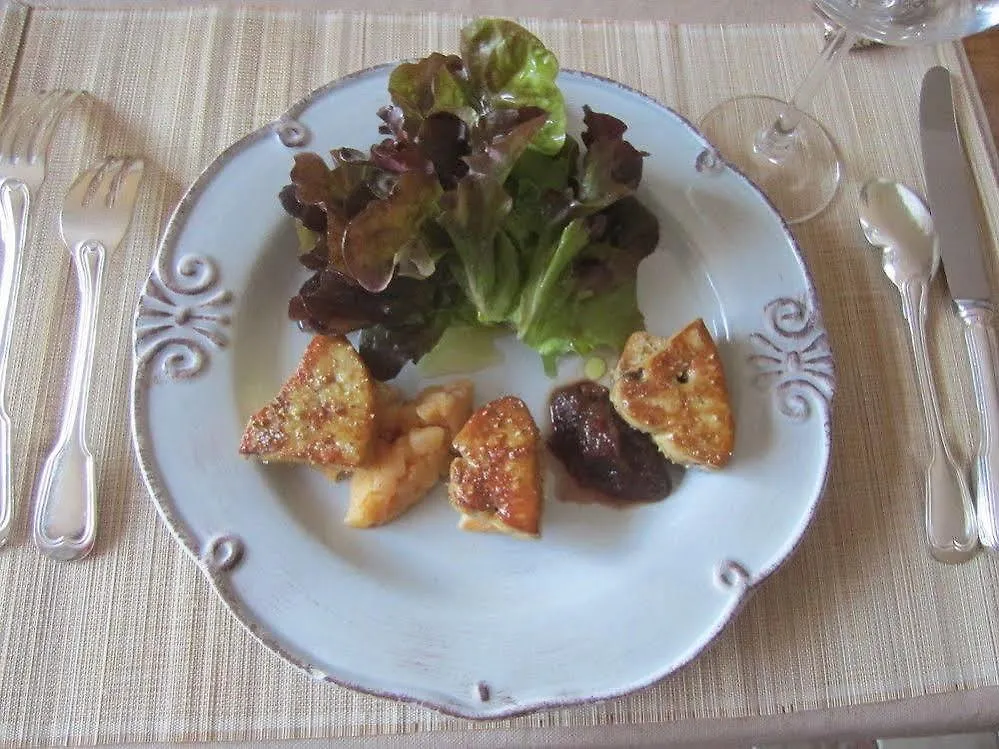 Le Clos Des Cypres Maison D'Hotes De Charme - Diner Gourmet & Bien-Etre Graveson 3*,