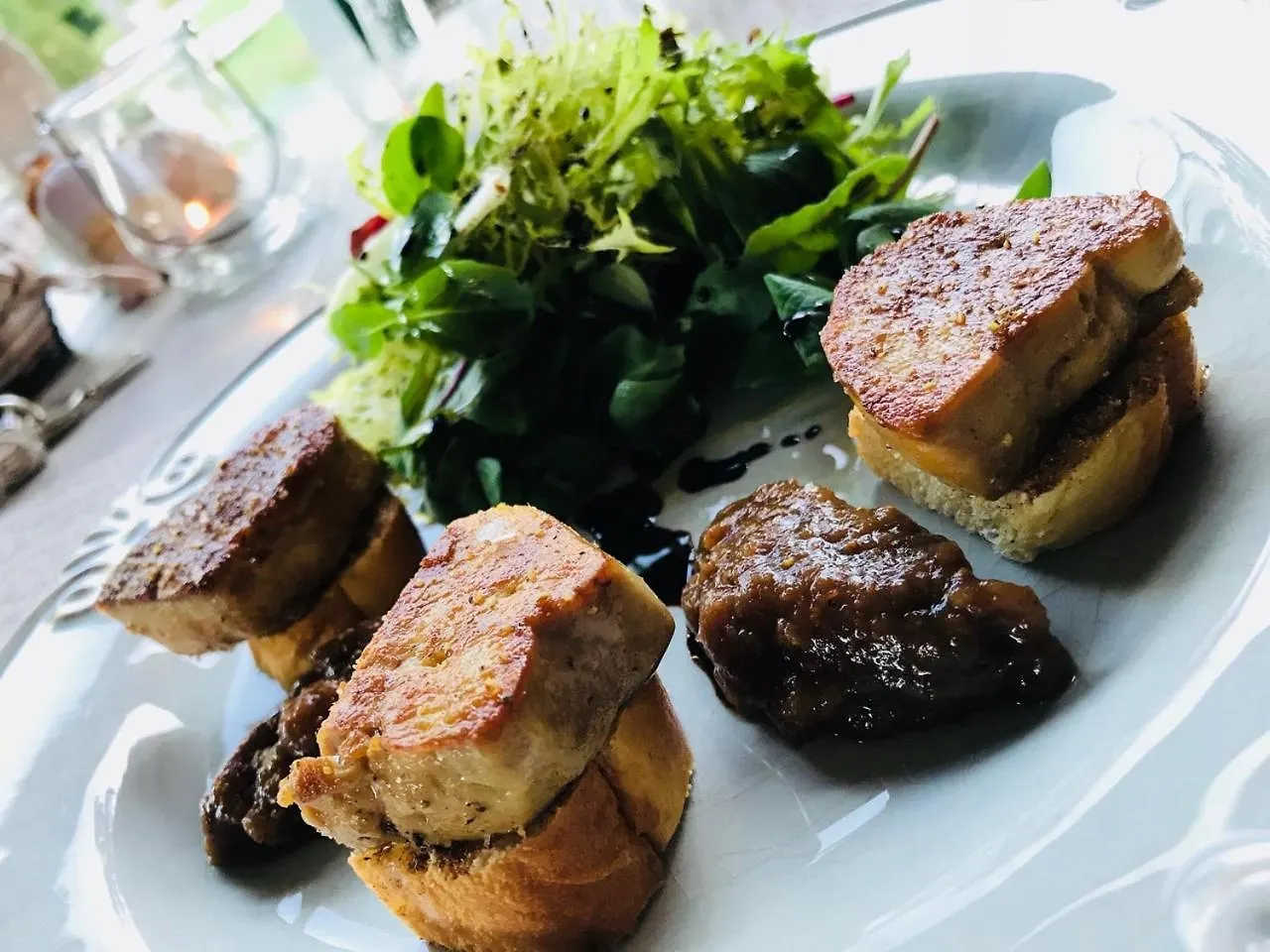 Le Clos Des Cypres Maison D'Hotes De Charme - Diner Gourmet & Bien-Etre Graveson